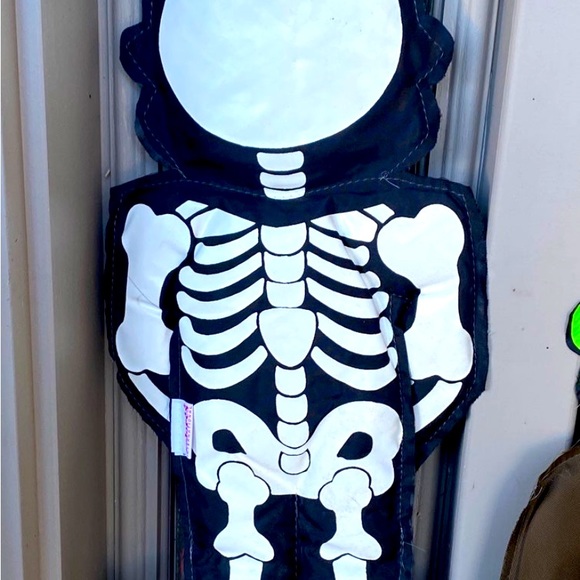 Vintage Windsock, SKELETON Outdoor /Indoor NEW (10 AVAIL) - Picture 3 of 3